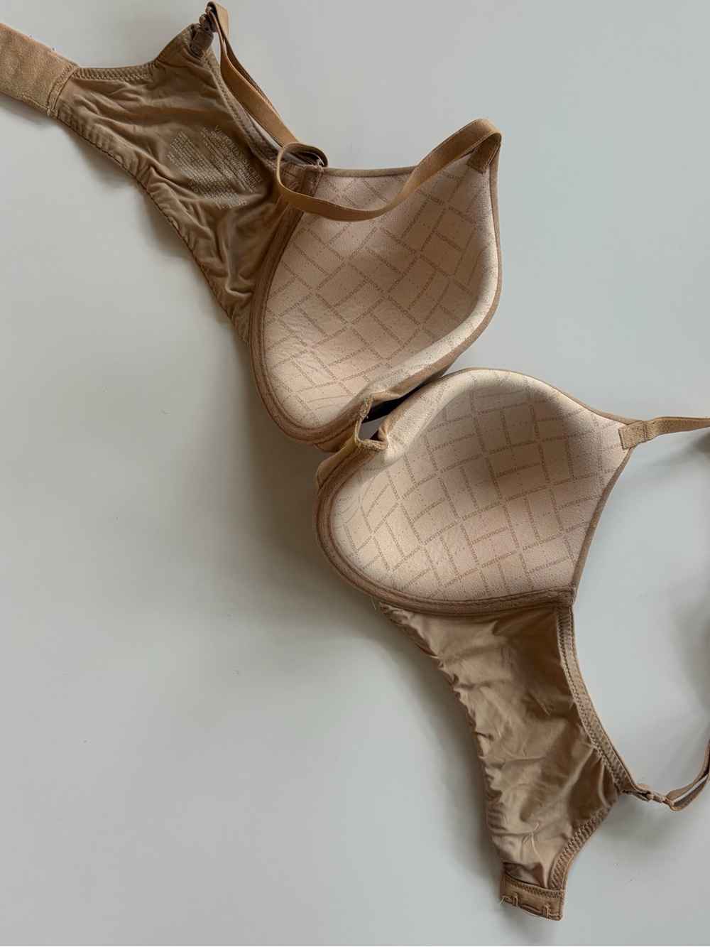 VICTORIAS SECRET Everyday Seamless T-Shirt Bra - Nude SIZE 34D - Picture 5 of 11